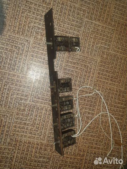 Шнур с вилкой и регуляторы для плиты