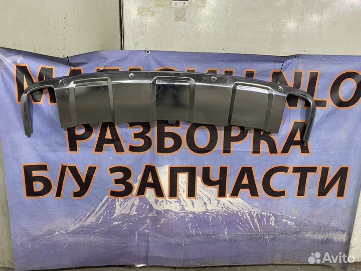 Mercedes ML164 накладка задний бампер хром