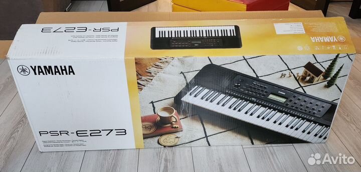 Классный синтезатор Yamaha PSR -E 273
