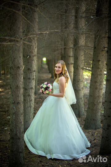 Свадебное платье 42 44 б/у