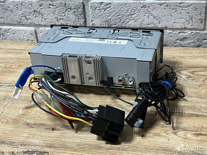 Автомагнитола процессорная Kenwood KMM-BT206