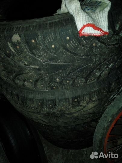 Hankook AH11 215/65 R16