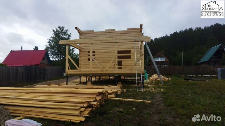Срубы дома из бруса 6х6 с террасой строительство