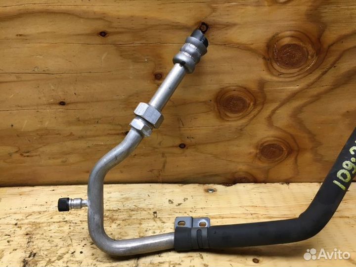 Шланг кондиционера Nissan Elgrand E51 VQ35DE 2007