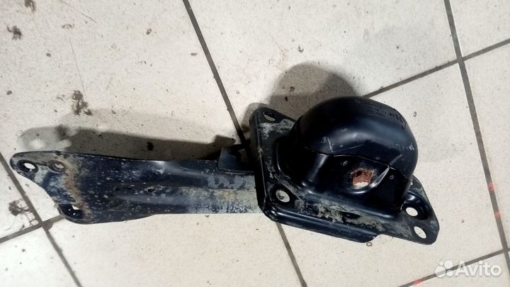 Рычаг задней подвески правый Октавия А5 Рестайлинг