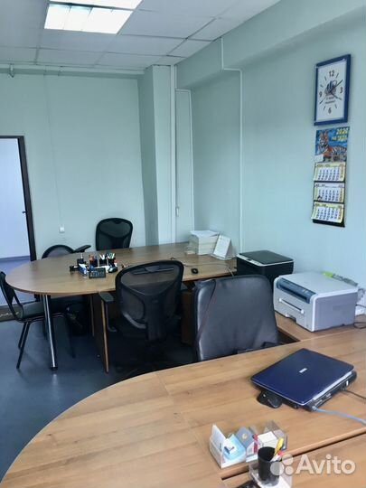 Стол офисный