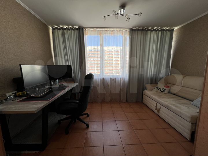 3-к. квартира, 110 м², 4/6 эт.