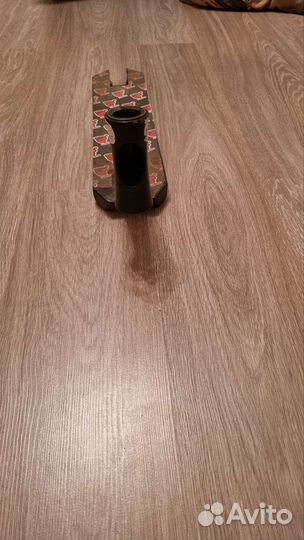 Дека на трюковой самокат