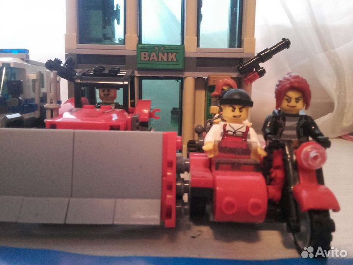 Lego cities,3 набора с инструкциями,2017г.оригин