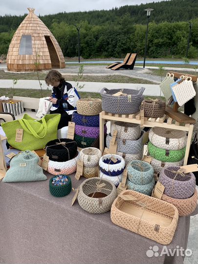 Вязанные корзины ручной работы