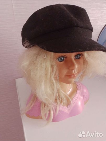 Берет женский