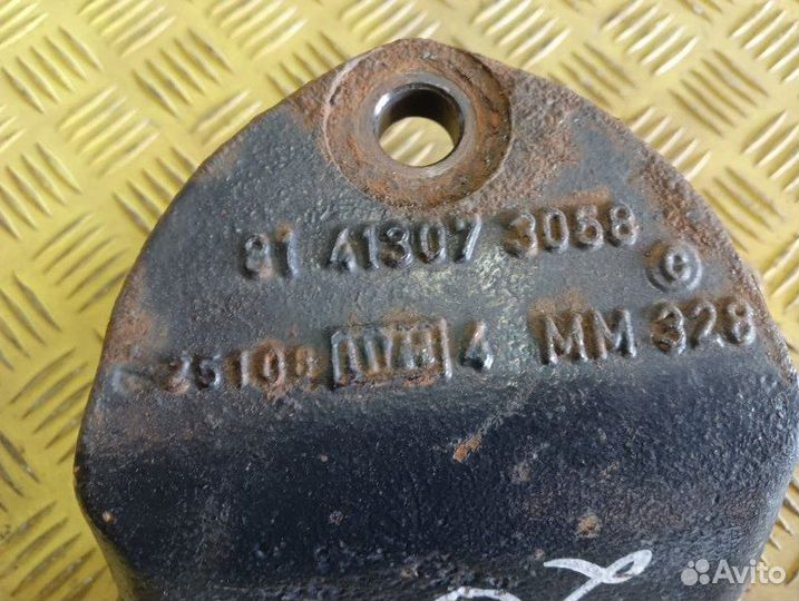 Кронштейн задней рессоры Man Tgl