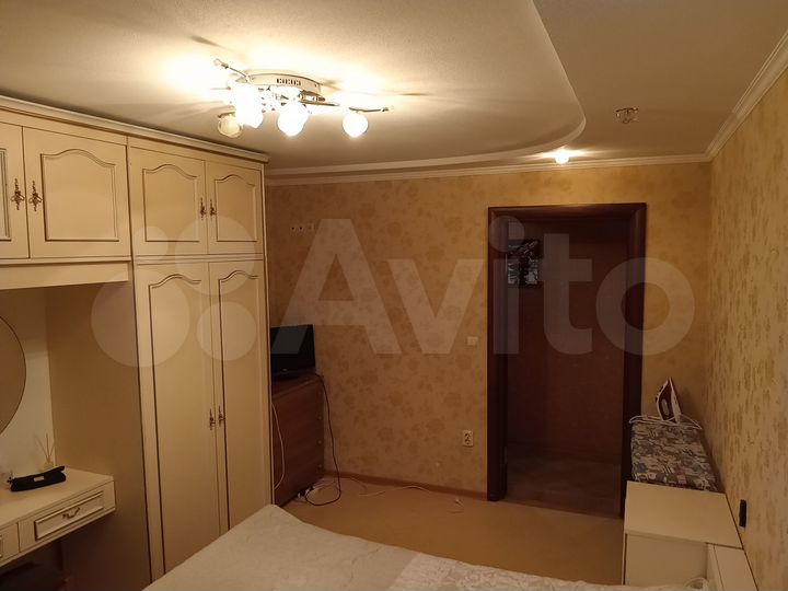 2-к. квартира, 53 м², 6/9 эт.