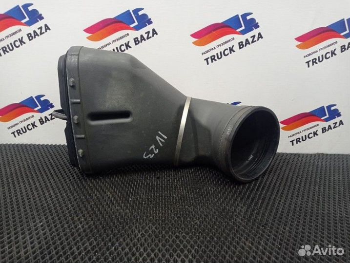 Патрубок воздушного фильтра Iveco Stralis