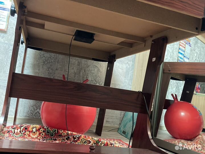 Настольный аэрохоккей