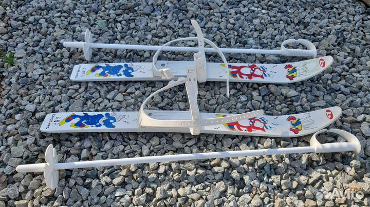 Детские мини лыжи