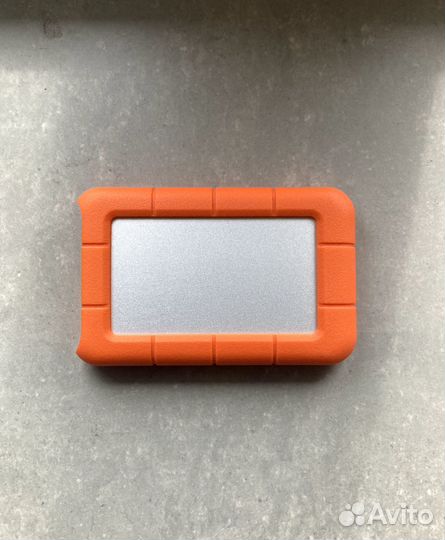 Внешний жёсткий диск LaCie 1TB