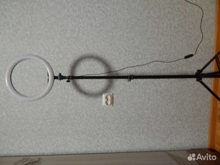 Кольцевая LED и RGB лампа диаметр 26 см с раздвижн