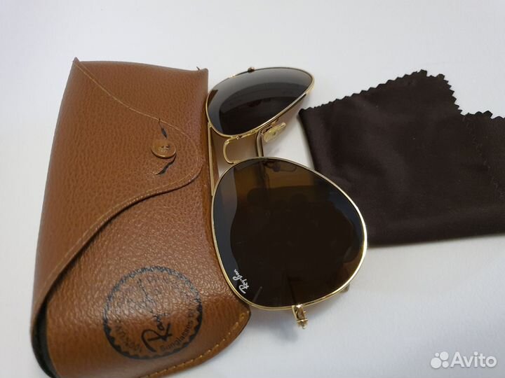 Солнцезащитные очки ray ban