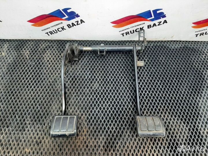 Педальный узел Volvo FH