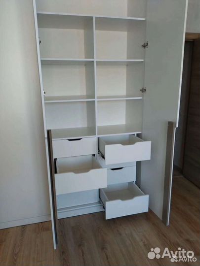 Шкаф распашной на заказ