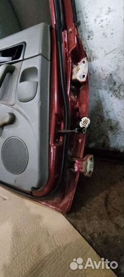 Chevrolet lacetti дверь