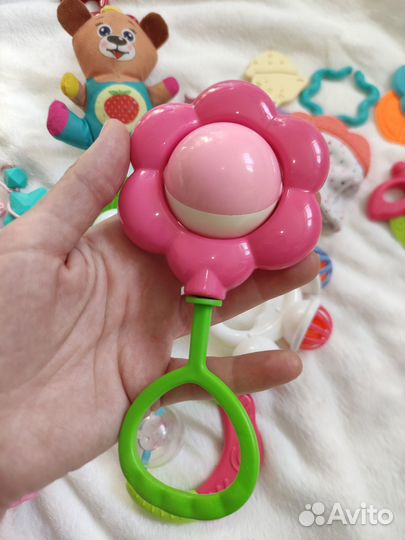 Погремушки и грызунки пакетом