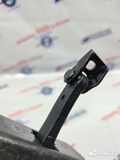 Ограничитель двери передний Bmw 5 E60 N52B25 2008