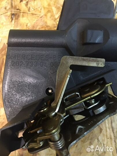 Замок двери w210 avantgarde