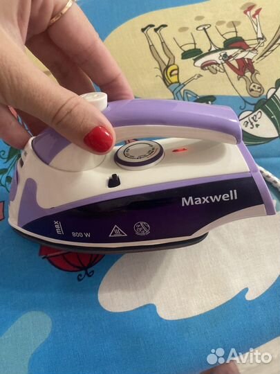 Утюг Maxwell