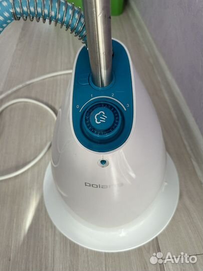 Вертикальный отпариватель Polaris