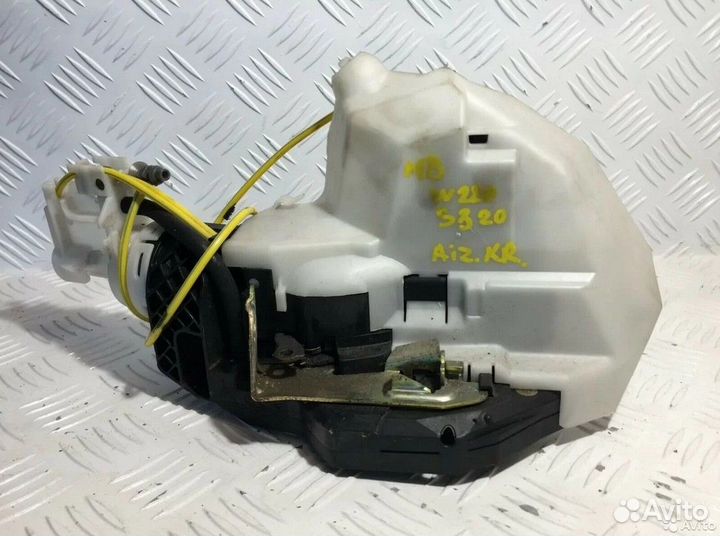 Замки дверей Mercedes S-Klasse W220