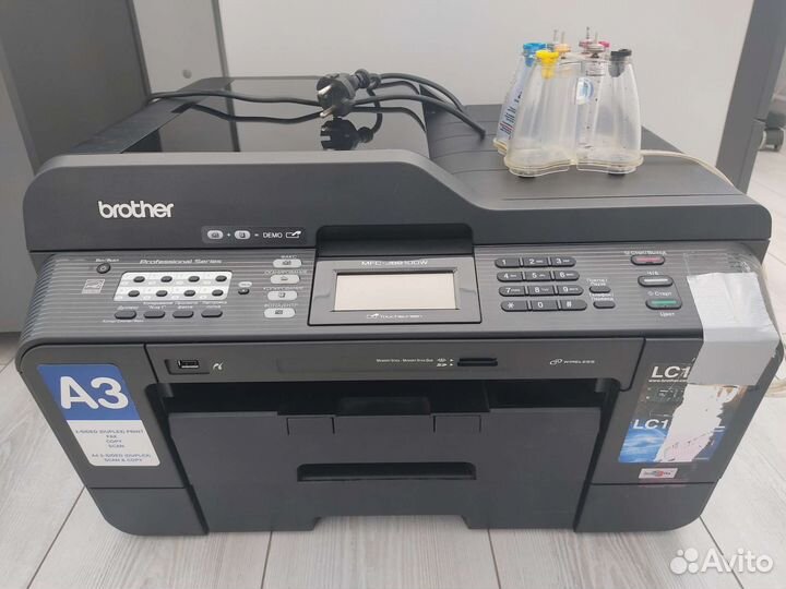 Цветной струйный принтер