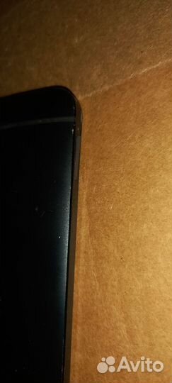 HTC One M7, 2/32 ГБ