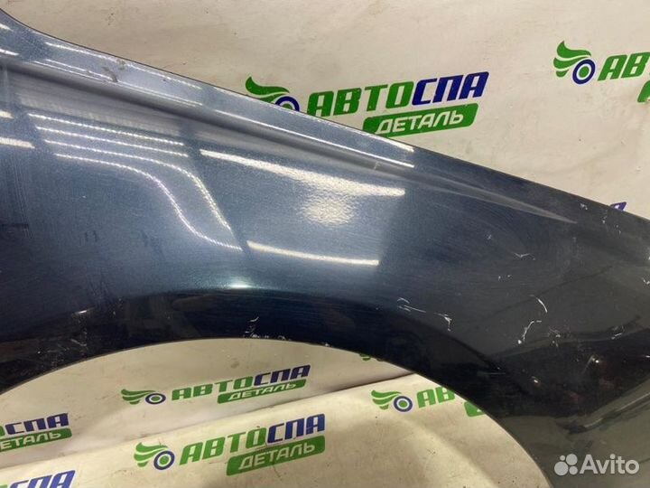 Крыло переднее правое Citroen C5 X7 DW10cted4 2009