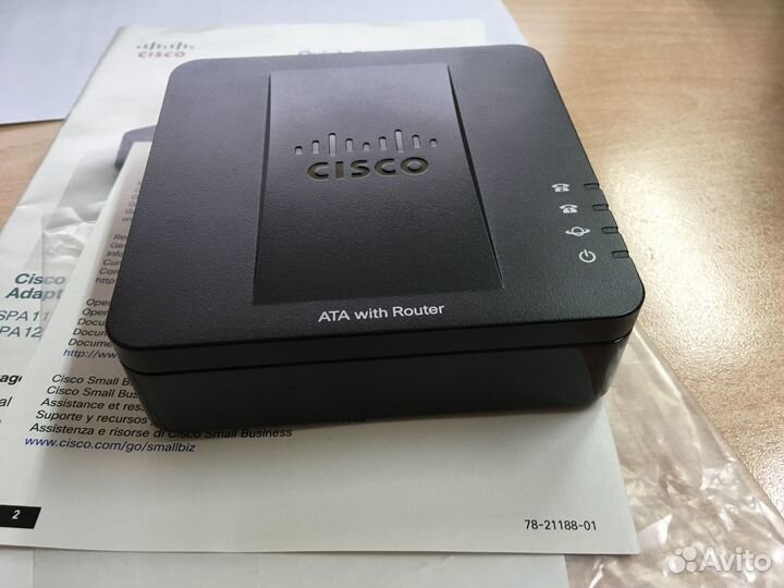 VoIP-шлюз Cisco SPA122