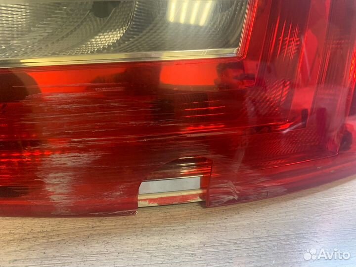 Фонарь задний правый Skoda Octavia A7