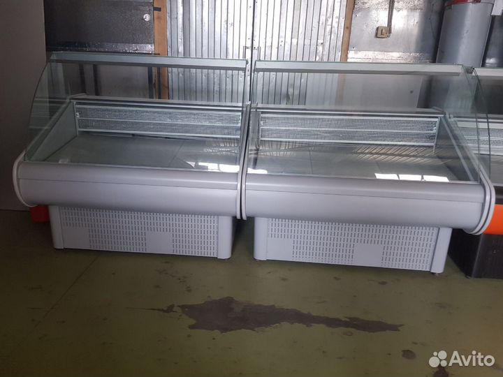 Универсальная витрина