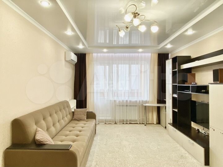 2-к. квартира, 55 м², 7/10 эт.