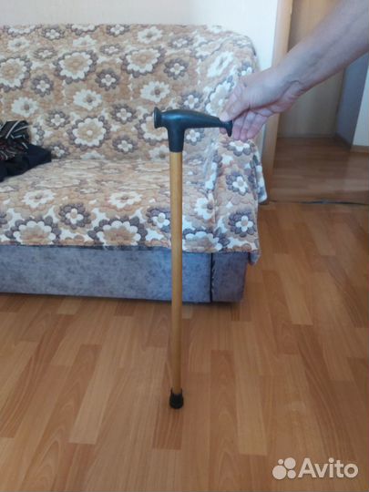 Трость для ходьбы деревянная