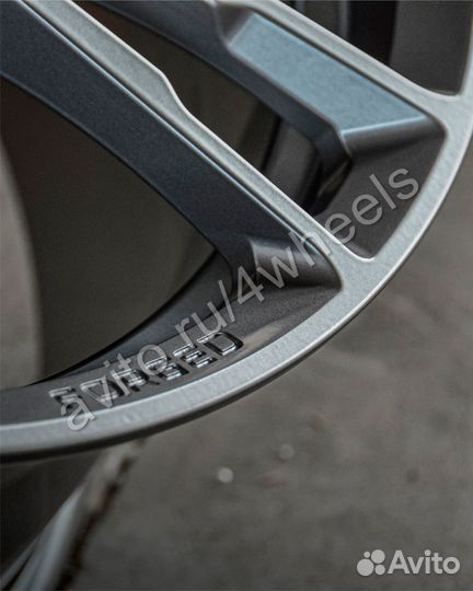 Кованые диски Lexus ES R19 наличие