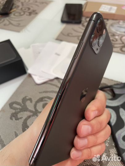 iPhone 11 Pro Max, 256 ГБ