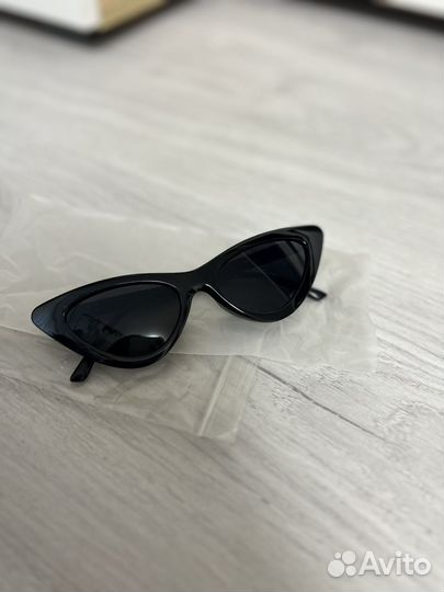 Солнцезащитные очки женские новые