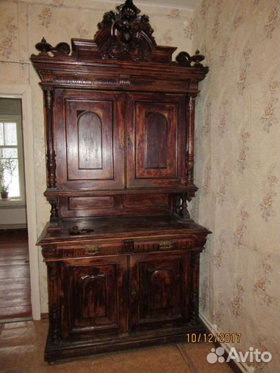 Старинный буфет 1882 г