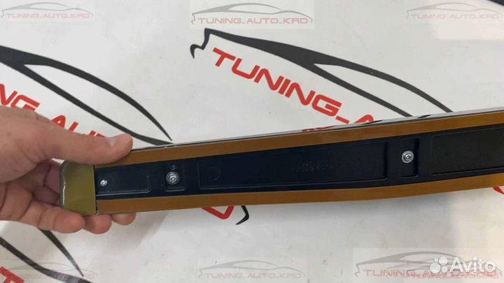 Молдинги дверей Toyota Land Cruiser Prado 150 D422