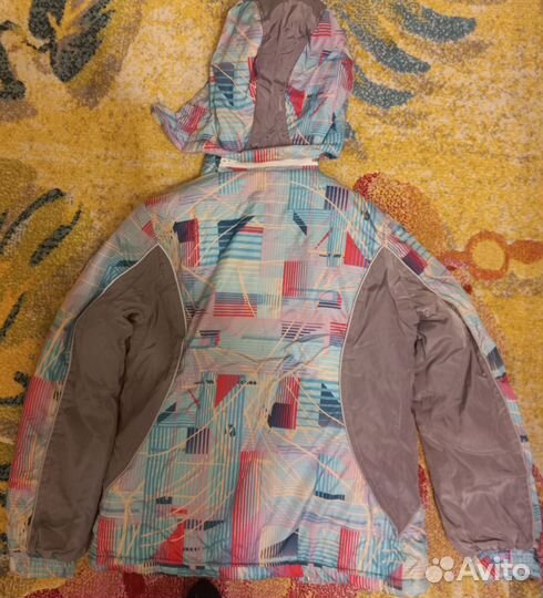 Зимний костюм для девочки 134-140