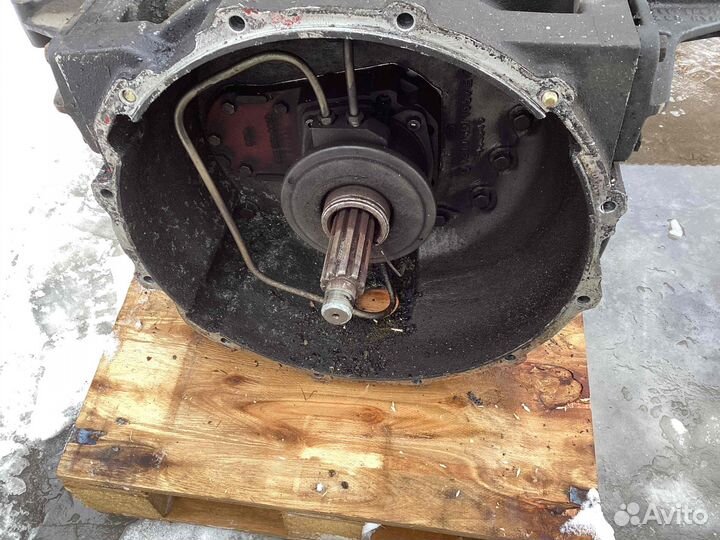 МКПП (механическая коробка переключения передач) M