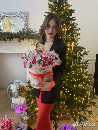 Коробочка из бабочек