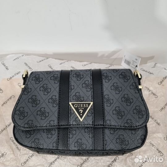 Сумка Guess Sarita crossbody