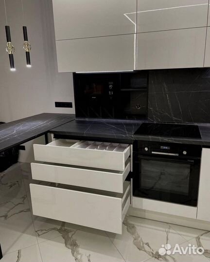 Кухня Собственное производство